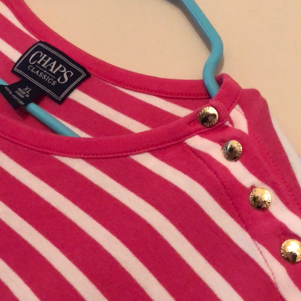 Women’s Tee - Picture 2 of 3